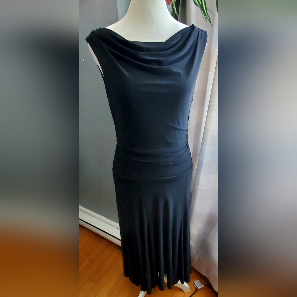 Jones New York Elegant Black Sleeveless Dress